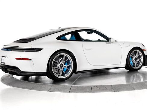 Used 2026 Porsche 911 GT3 RWD image 5