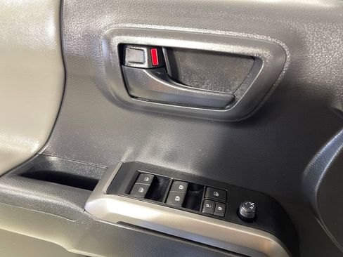 Certified 2023 Toyota Tacoma SR5 w/ Black Out Package (TMS) image 16