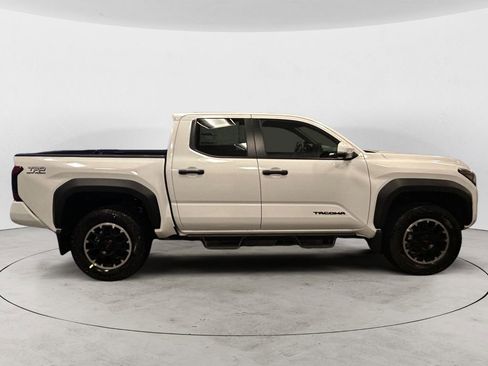 New 2026 Toyota Tacoma TRD Off-Road AWD/4WD image 6