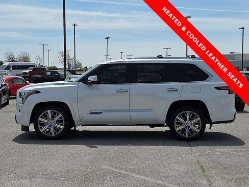 Used 2024 Toyota Sequoia Capstone image 3