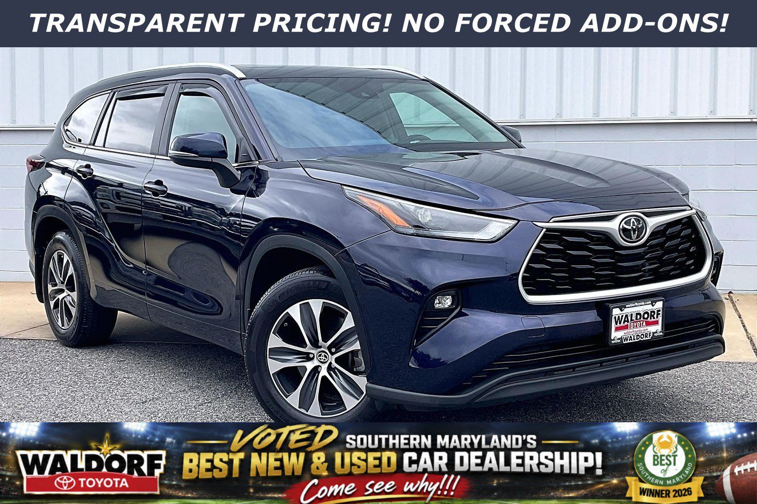 Used 2024 Toyota Highlander XLE AWD/4WD image 1