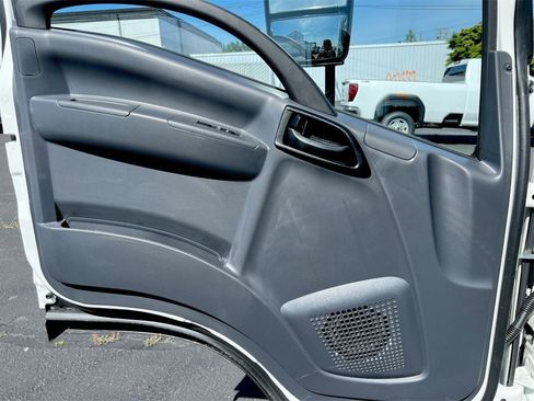 New 2024 Chevrolet Low Cab Forward 5500XD image 18