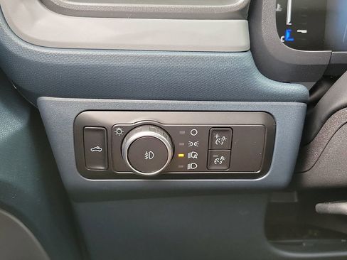 New 2026 Ford Maverick Lobo AWD/4WD image 14