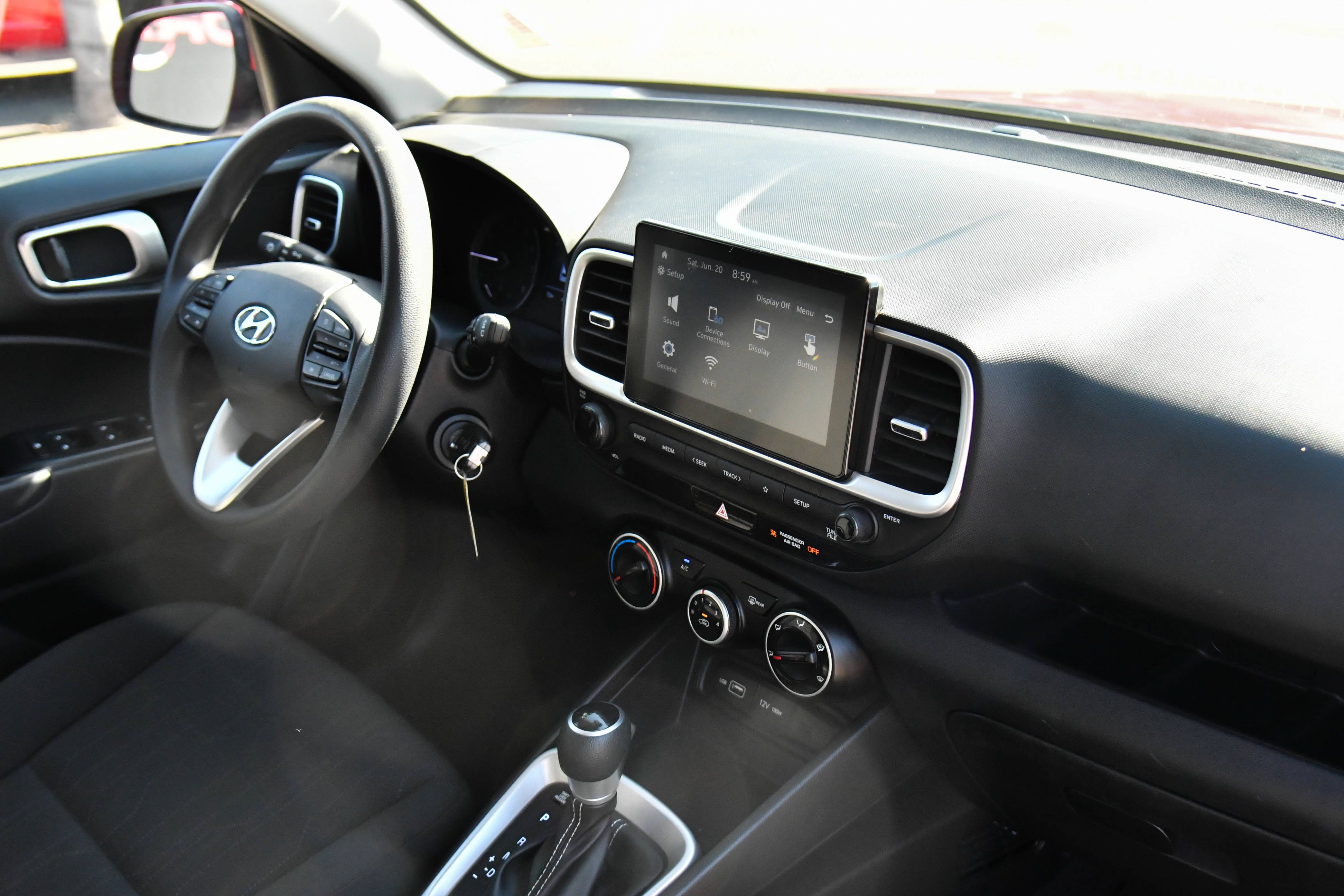 Used 2022 Hyundai Venue SE w/ Cargo Package FWD image 38