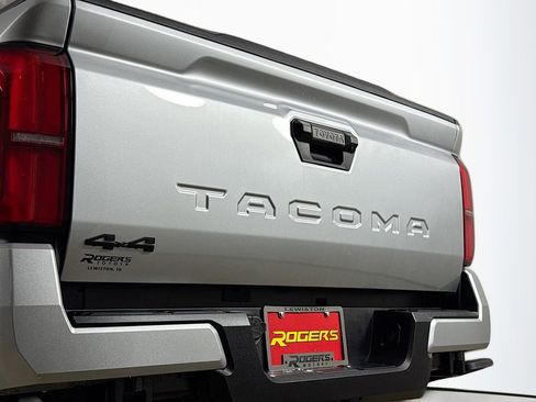New 2026 Toyota Tacoma TRD Off-Road image 27