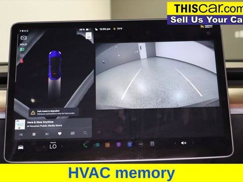 Used 2022 Tesla Model Y Long Range image 15