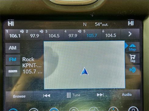 Used 2017 Chrysler 300 C w/ Safetytec Plus Group image 13