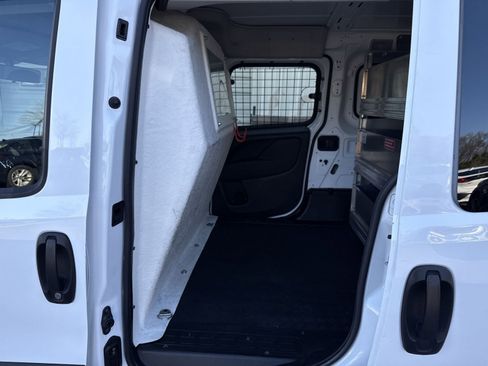 Used 2022 RAM ProMaster City Tradesman w/ Window Group 05 image 22