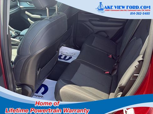 Used 2023 Jeep Grand Cherokee Laredo image 13