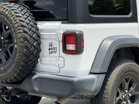 Used 2021 Jeep Wrangler Unlimited Sport AWD/4WD image 10