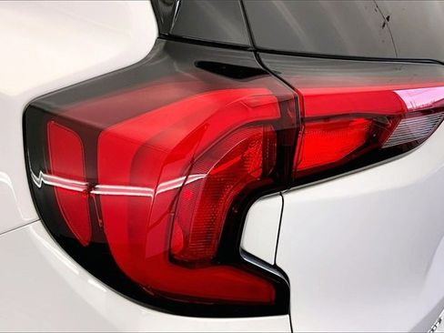 Used 2018 GMC Terrain SLT w/ Preferred Package image 28