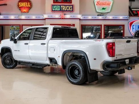 Used 2023 Chevrolet Silverado 3500 W/T w/ Gooseneck/5TH Wheel Package image 4