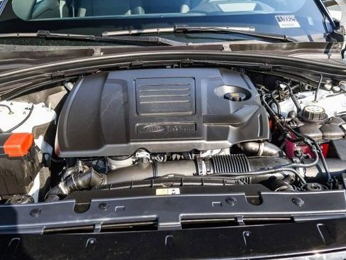 New 2026 Land Rover Range Rover Velar Dynamic SE image 25