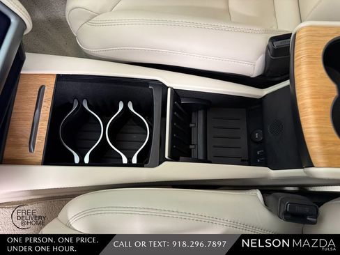 Used 2018 Tesla Model S 100D AWD/4WD image 29