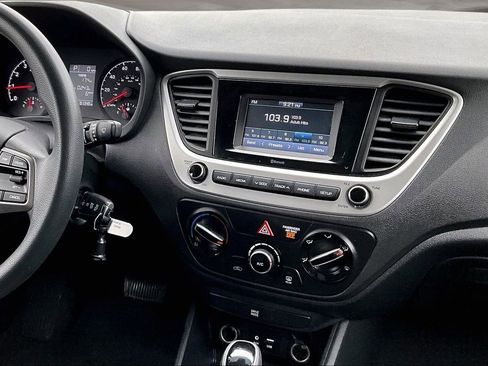 Used 2021 Hyundai Accent SE image 7