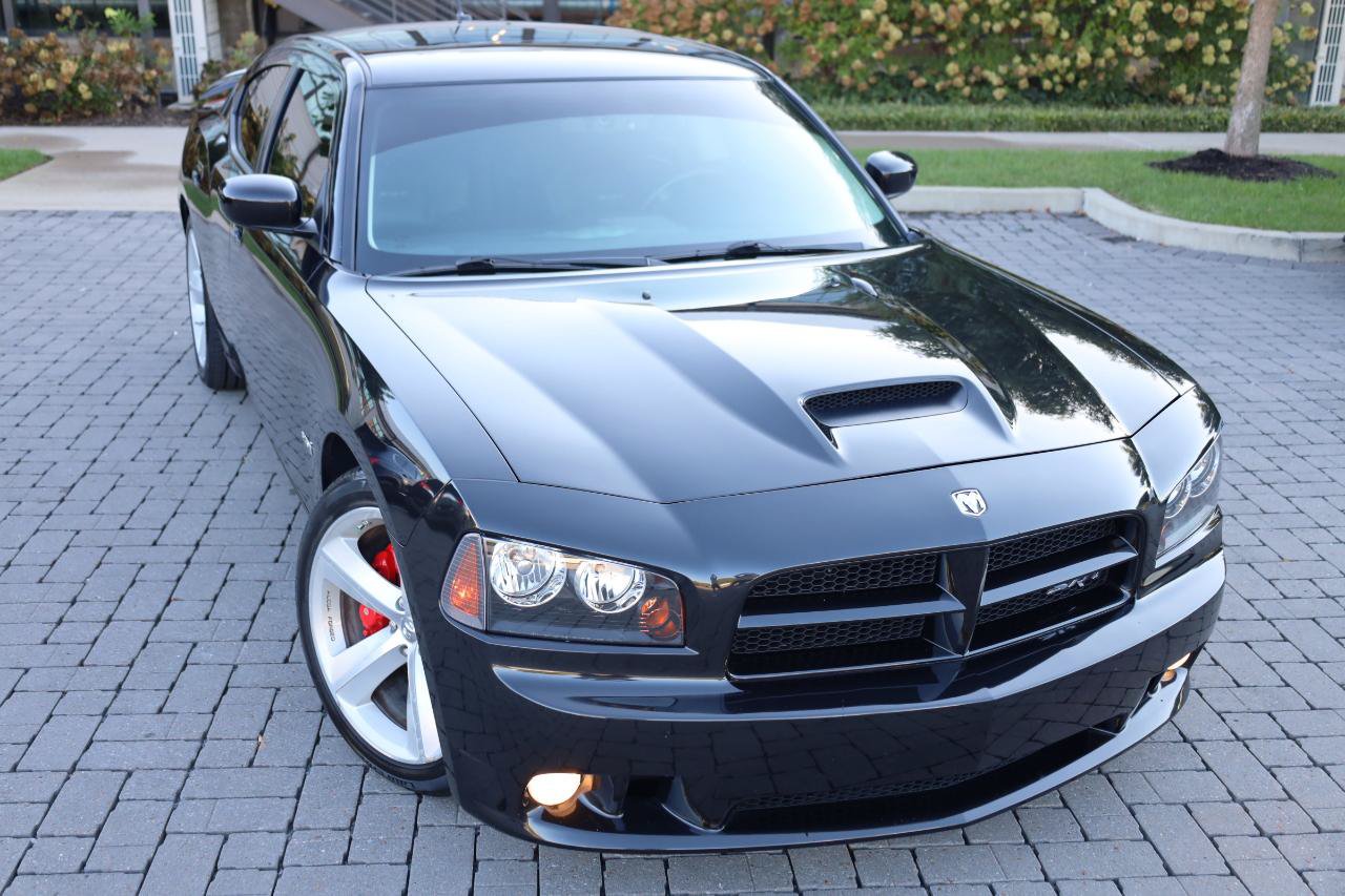 Used 2008 Dodge Charger SRT8 w/ SRT Option Group III RWD image 3