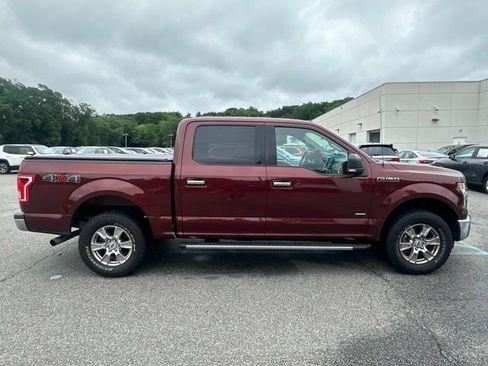 Used 2016 Ford F150 XLT w/ Equipment Group 302A Luxury AWD/4WD image 4