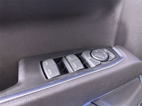 Used 2022 GMC Sierra 1500 Elevation image 24