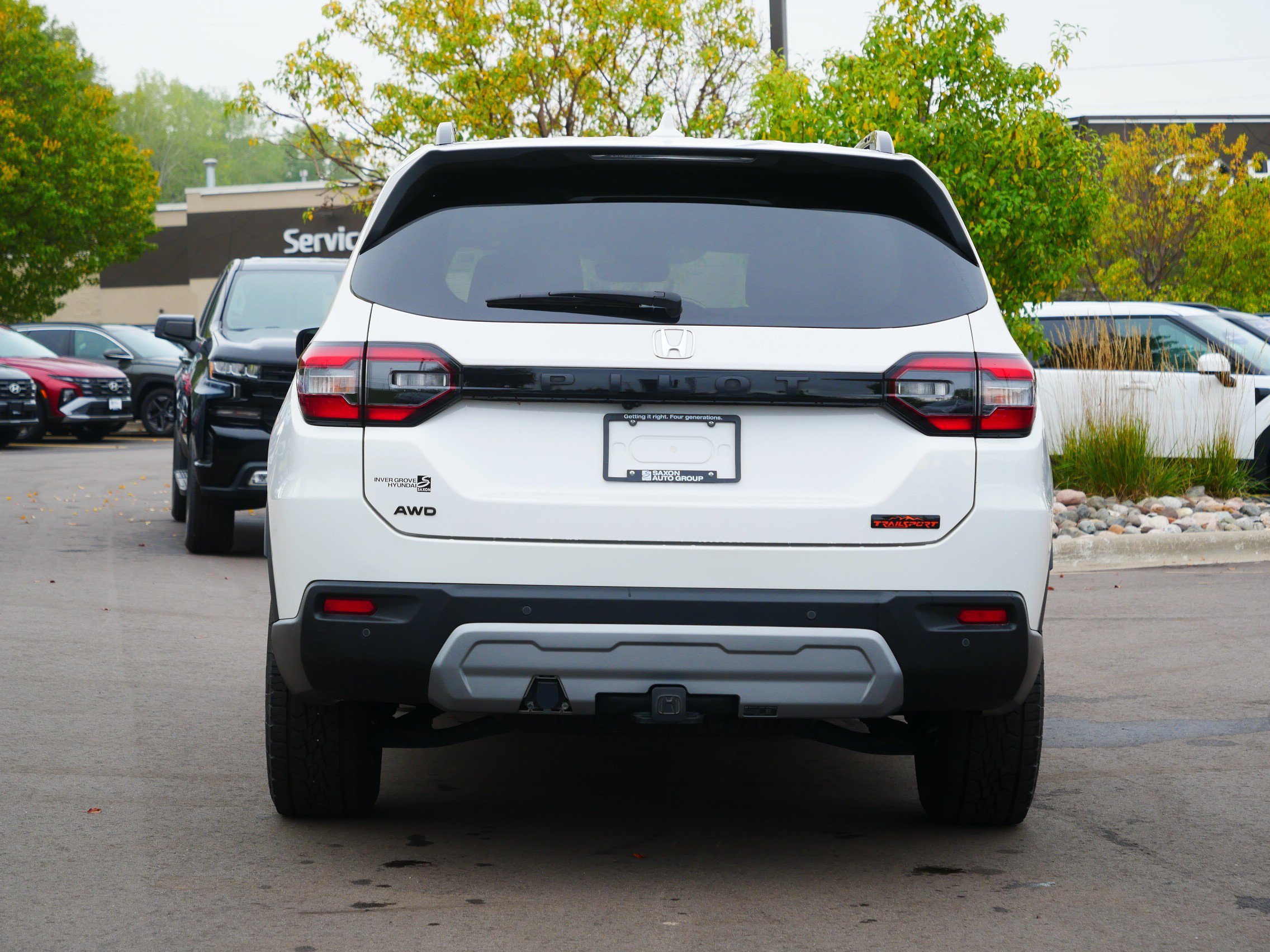 Used 2025 Honda Pilot TrailSport image 7