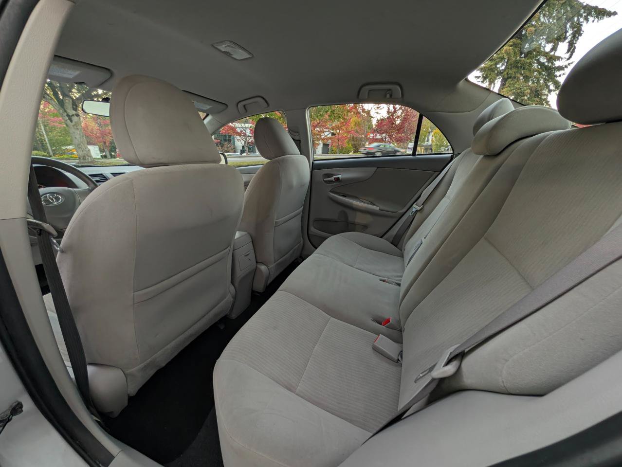 Used 2010 Toyota Corolla LE w/ LE EVP Pkg #1 FWD image 8