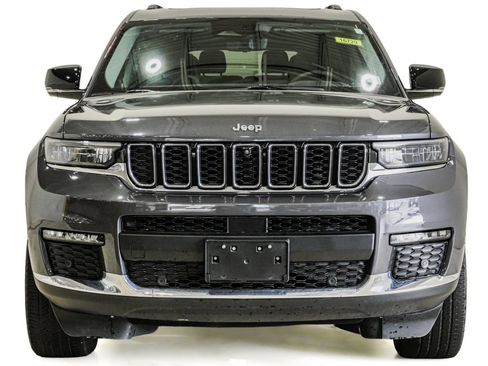 Used 2023 Jeep Grand Cherokee L Limited w/ Luxury Tech Group II AWD/4WD image 2