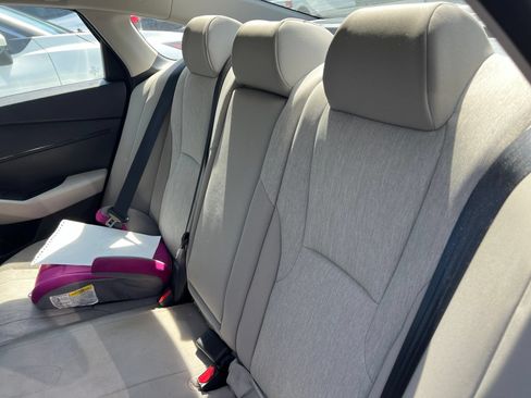 Used 2023 Honda Accord EX image 10