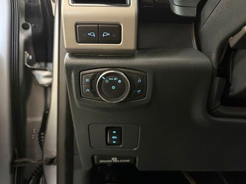 Used 2022 Ford F350 Lariat w/ Lariat Value Package image 19