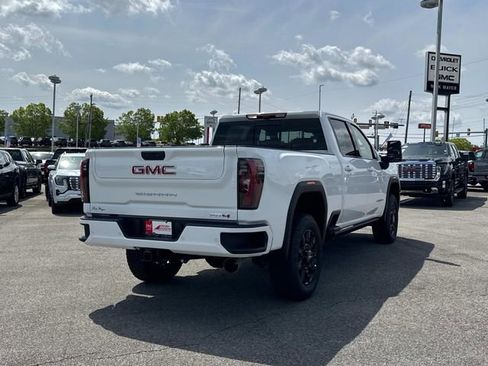 New 2026 GMC Sierra 2500 AT4 w/ AT4 Premium Plus Package AWD/4WD image 4