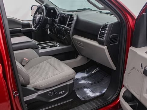 Used 2018 Ford F150 XLT w/ Equipment Group 302A Luxury AWD/4WD image 24