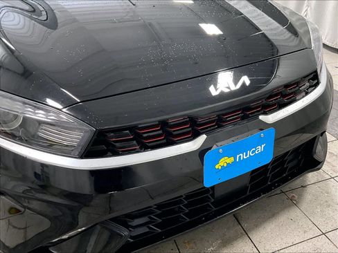 Used 2023 Kia Forte GT-Line w/ GT-Line Premium Package image 32