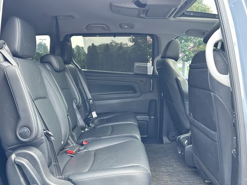 Used 2023 Honda Odyssey Touring image 47
