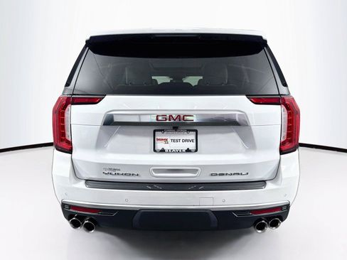 Used 2024 GMC Yukon XL Denali AWD/4WD image 12
