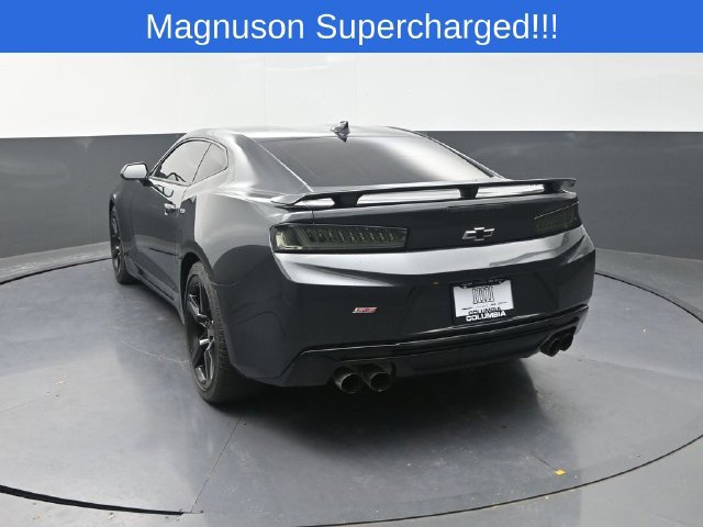 Used 2017 Chevrolet Camaro SS RWD image 8