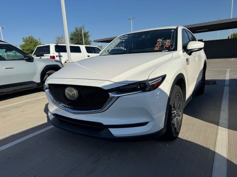 Used 2017 MAZDA CX-5 Grand Touring w/ Premium Package FWD image 2