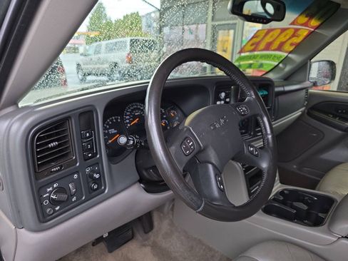 Used 2003 GMC Yukon SLT w/ 1SD Preferred Equipment Group AWD/4WD image 7