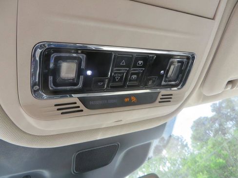 Used 2020 Lincoln Aviator Reserve w/ Equipment Group 202A image 30