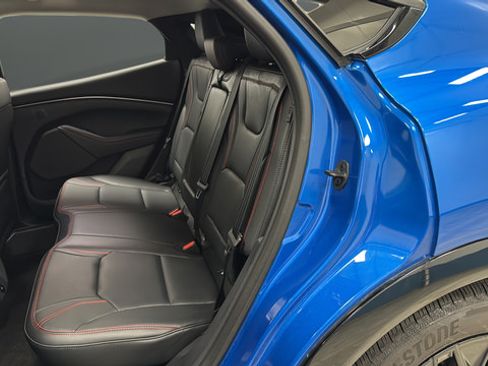 Used 2025 Ford Mustang Mach-E Premium w/ Sport Appearance Package AWD/4WD image 21
