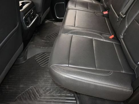 Used 2025 Chevrolet Silverado 1500 LTZ AWD/4WD image 21