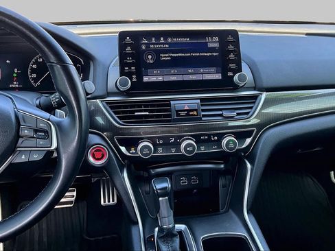 Used 2022 Honda Accord Sport image 7
