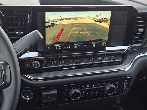 New 2026 Chevrolet Silverado 2500 ZR2 image 21