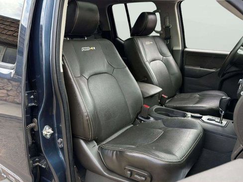 Used 2020 Nissan Frontier PRO-4X w/ Pro-4x Utility Package image 14