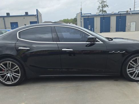 Used 2018 Maserati Ghibli S GranLusso AWD/4WD image 37