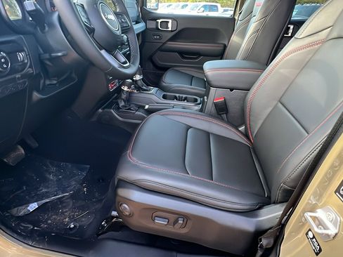 New 2026 Jeep Gladiator Rubicon image 16