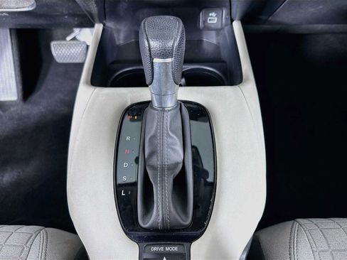 Used 2023 Honda HR-V LX image 19