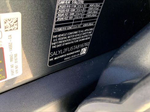 Used 2026 Land Rover Range Rover Velar Dynamic SE image 31