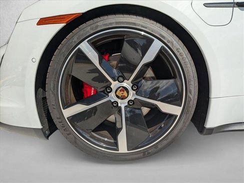 Used 2023 Porsche Taycan 4S AWD/4WD image 30