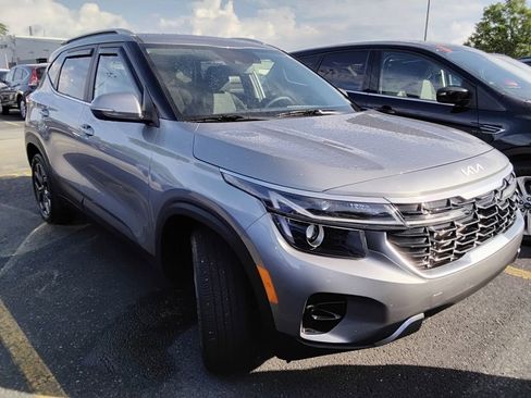 Used 2024 Kia Seltos S AWD/4WD image 13