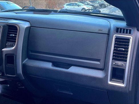 Used 2022 RAM 1500 Classic Warlock image 11