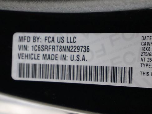 Used 2022 RAM 1500 Laramie AWD/4WD image 36