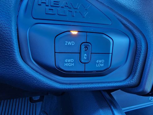 New 2026 RAM 3500 Big Horn AWD/4WD image 23